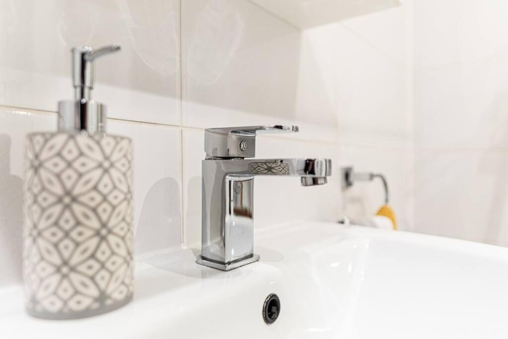 Stylish City Pad With Free Private Parking Glasgow Exteriér fotografie